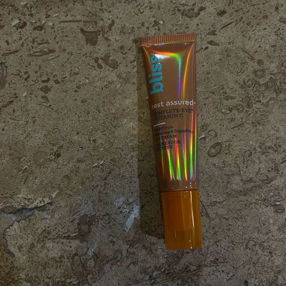 NWT Bliss Rest Assured Eye Cream Brightening Hydrating Under Eye Treatment 0.5oz - Picture 6 of 11